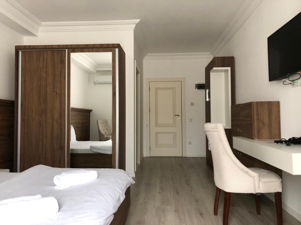 Hotel Dardani Titova Mitrovica エクステリア 写真